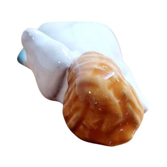 Vintage Porcelain Reclining Angel Figurine Hand Painted Christmas 2003 - Picture 5 of 10